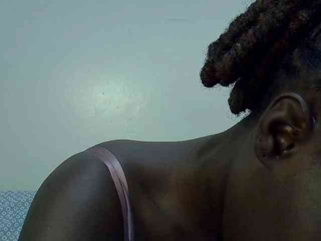 miss-vibes webcam