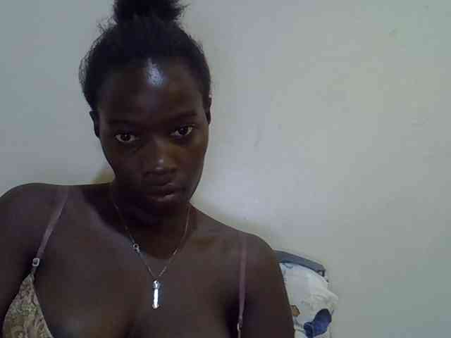 miss-vibes webcam