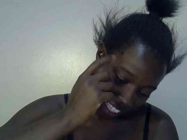 miss-vibes webcam