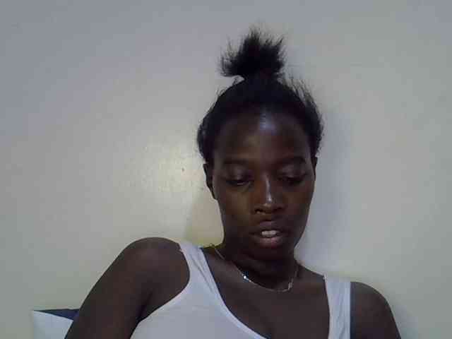 miss-vibes webcam
