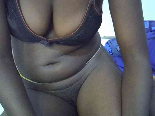 miss-vibes webcam