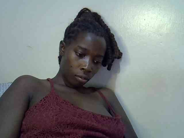 miss-vibes webcam
