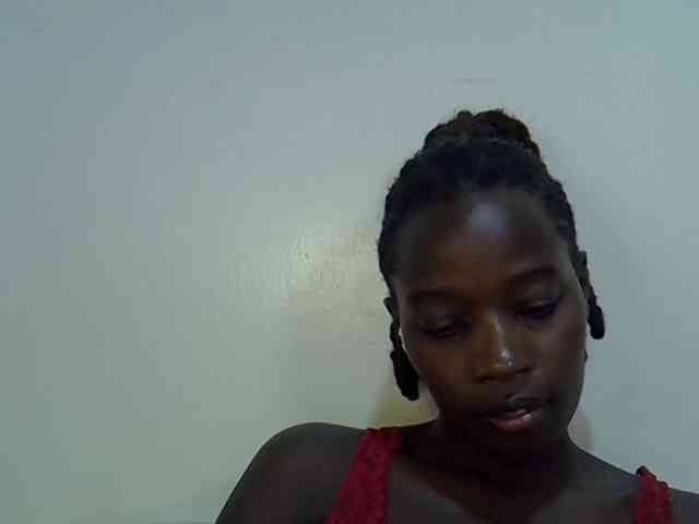 Model: miss-vibes