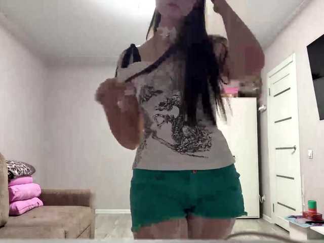 KeilaFodor live cam on BongaCams