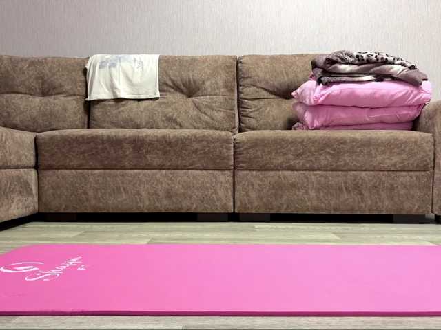 KeilaFodor live cam on BongaCams