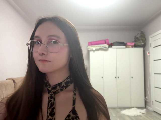 KeilaFodor live cam on BongaCams