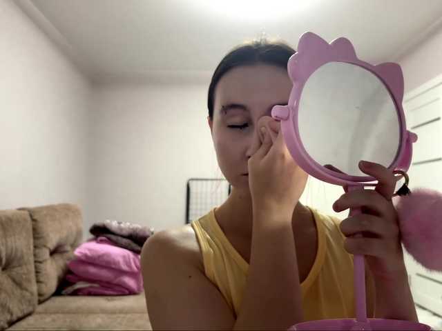KeilaFodor live cam on BongaCams