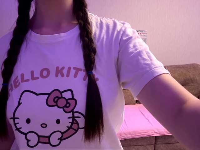 KeilaFodor live cam on BongaCams
