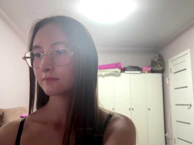 KeilaFodor live cam on BongaCams