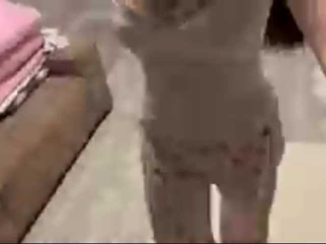 KeilaFodor live cam on BongaCams