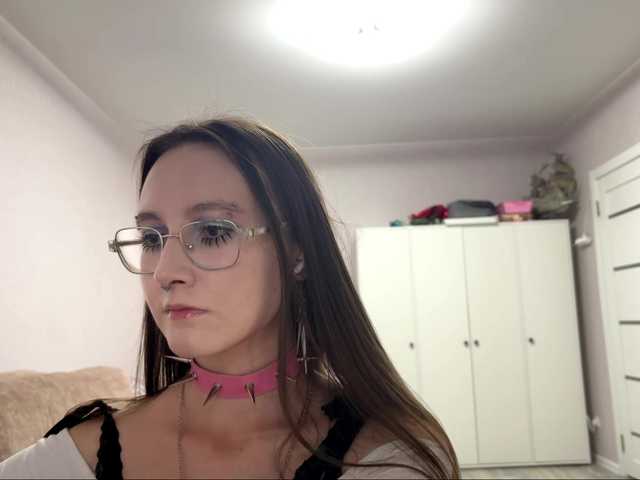 KeilaFodor live cam on BongaCams