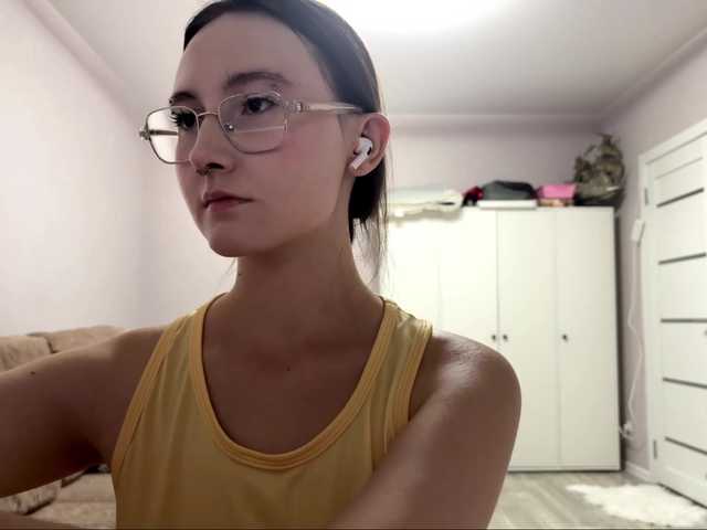 KeilaFodor live cam on BongaCams