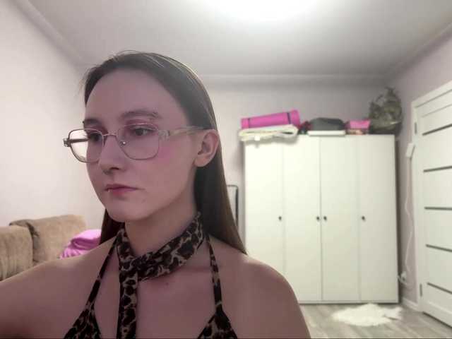 KeilaFodor live cam on BongaCams