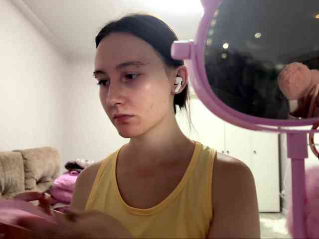 KeilaFodor webcam