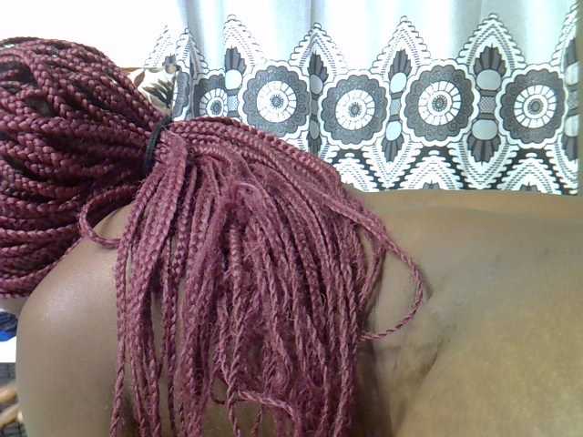 hot-mellissa live cam on BongaCams