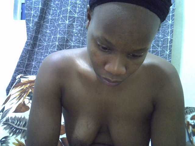 hot-mellissa live cam on BongaCams