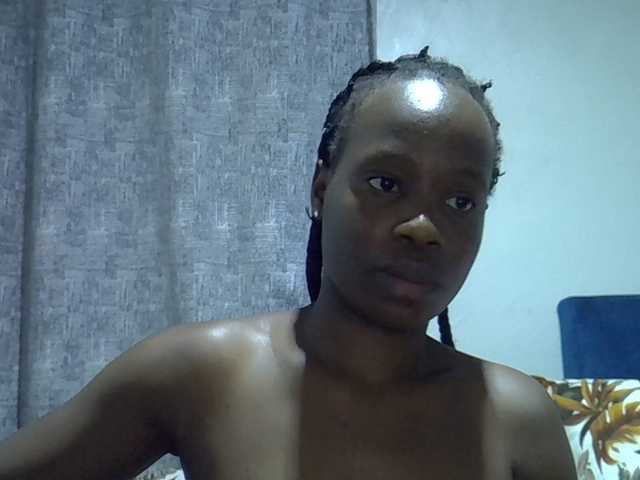 hot-mellissa live cam on BongaCams