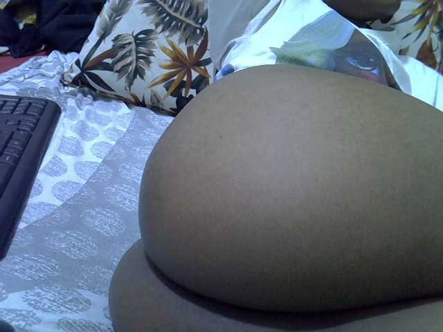 hot-mellissa live cam on BongaCams