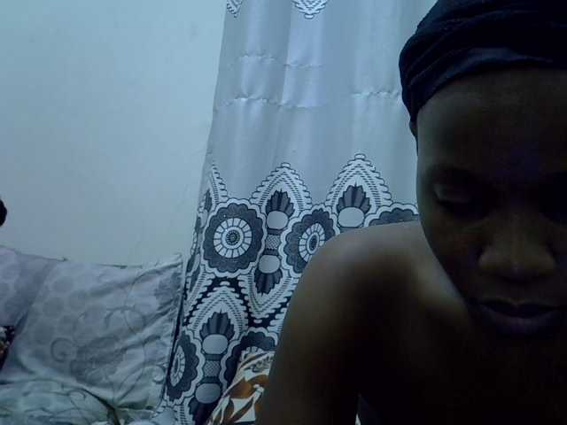 hot-mellissa live cam on BongaCams