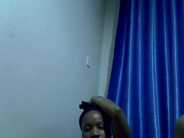 hot-mellissa live cam on BongaCams