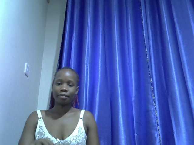 hot-mellissa live cam on BongaCams