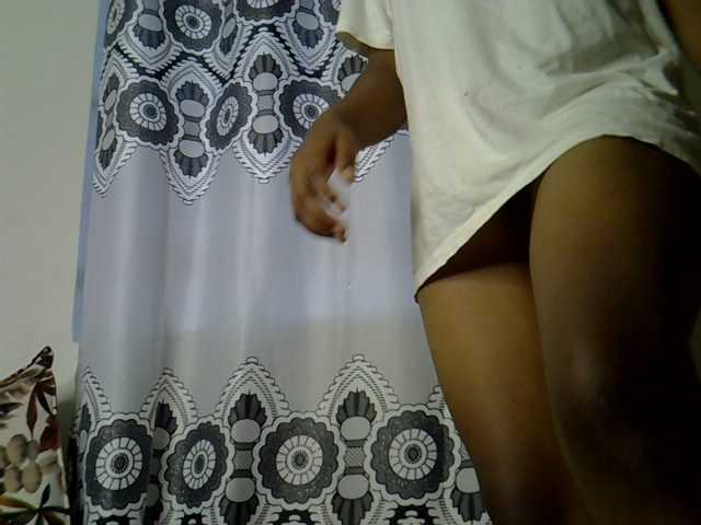 hot-mellissa live cam on BongaCams