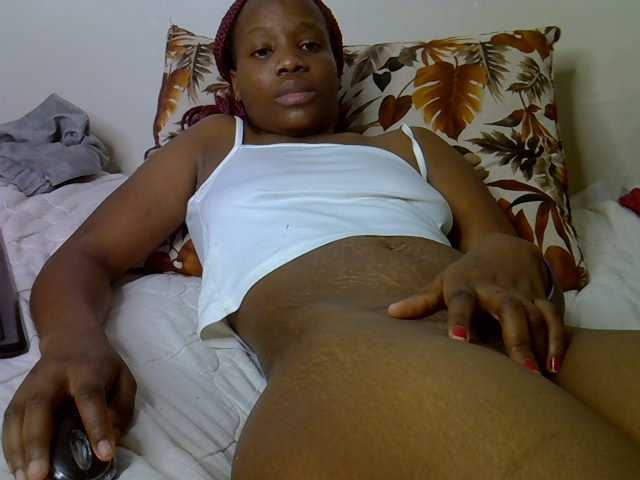 hot-mellissa live cam on BongaCams