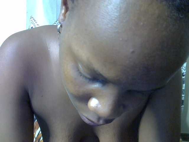 hot-mellissa live cam on BongaCams