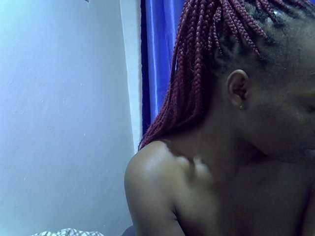 hot-mellissa live cam on BongaCams