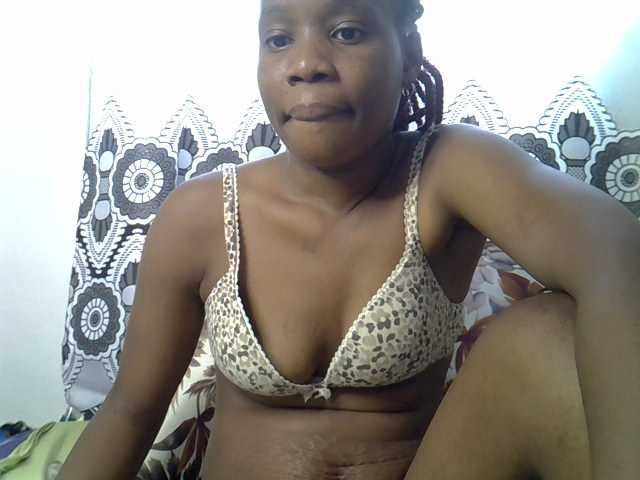 hot-mellissa live cam on BongaCams