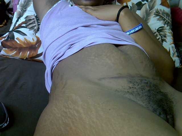 hot-mellissa live cam preview