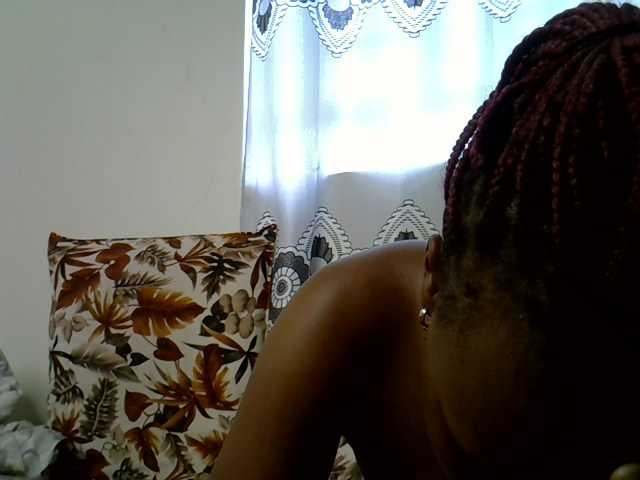 hot-mellissa live cam on BongaCams