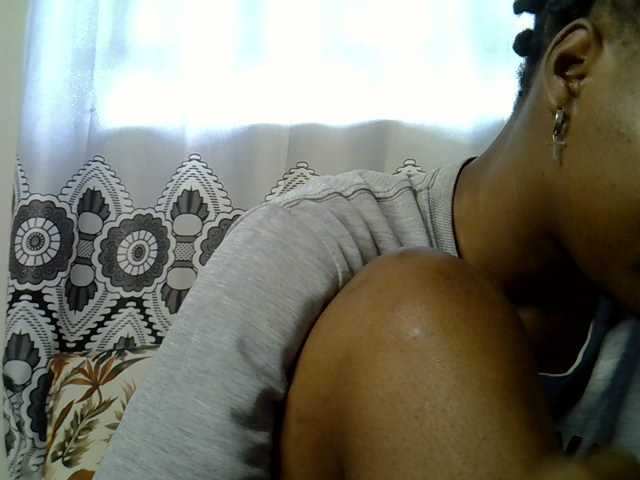 hot-mellissa live cam on BongaCams