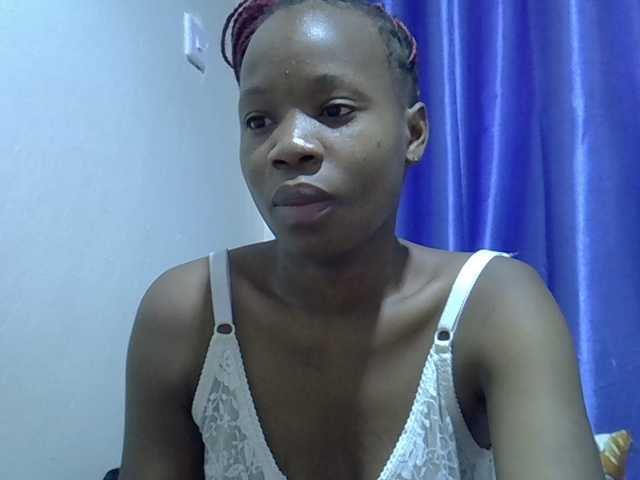 hot-mellissa live cam on BongaCams