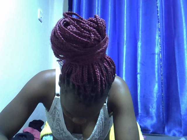 hot-mellissa live cam on BongaCams
