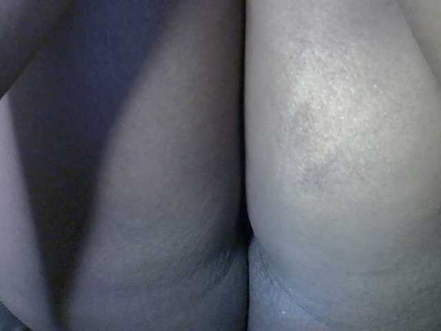 hot-mellissa live cam on BongaCams