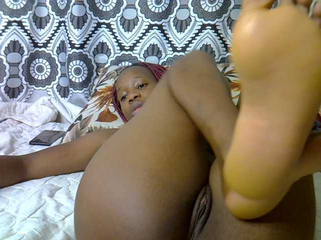 hot-mellissa live cam on BongaCams