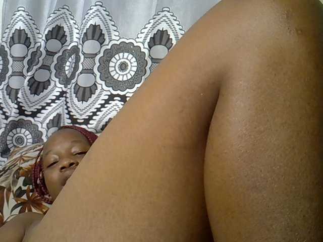 hot-mellissa live cam on BongaCams