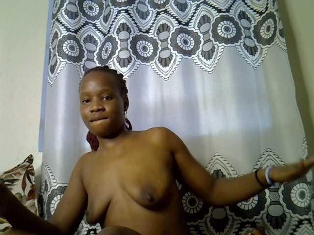 hot-mellissa live cam on BongaCams