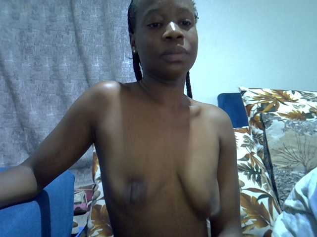 hot-mellissa live cam on BongaCams