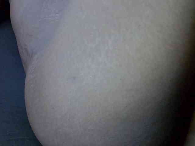 Hot-mellissa