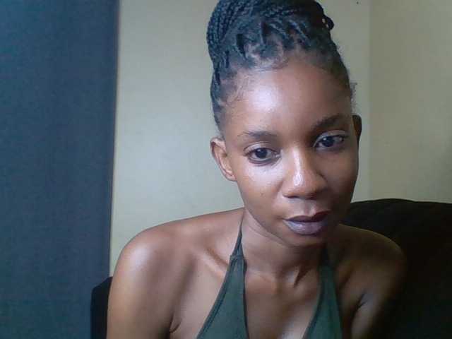Littlekimmie live cam on BongaCams