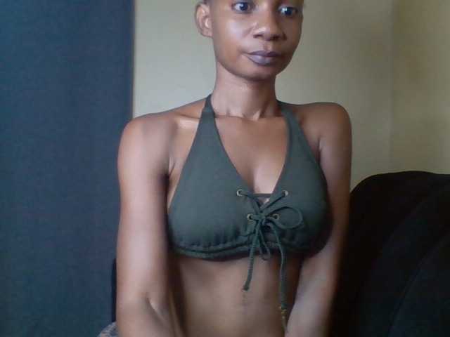 Littlekimmie live cam on BongaCams