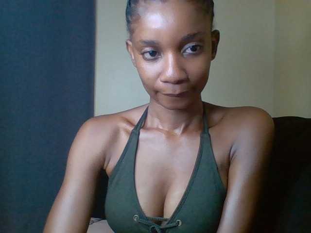 Littlekimmie live cam on BongaCams