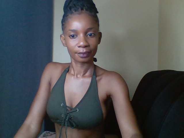 Littlekimmie live cam on BongaCams