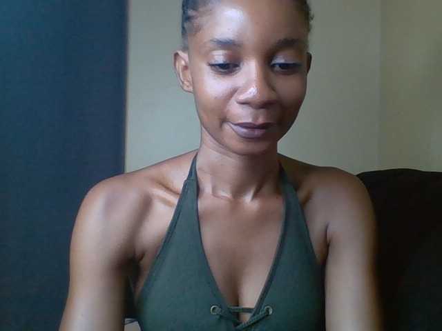 Littlekimmie live cam on BongaCams