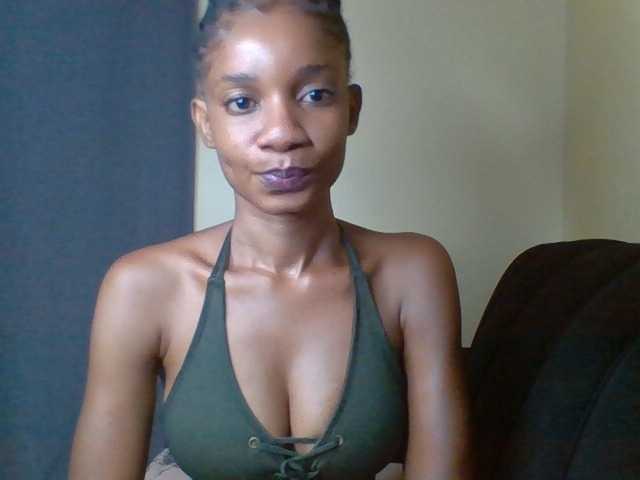 Littlekimmie live cam on BongaCams