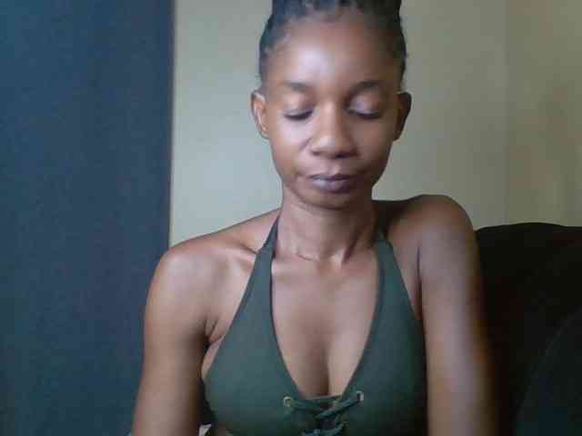 Littlekimmie webcam