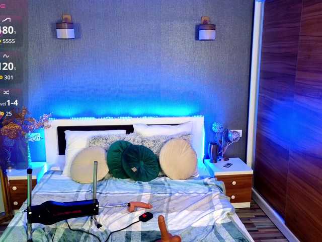 EmmaGunner live cam on BongaCams