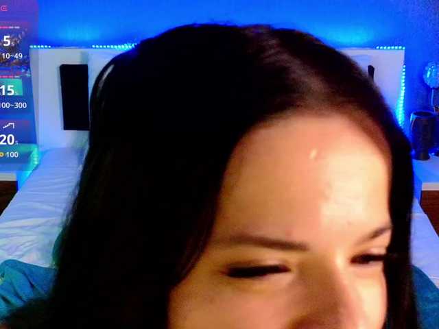 EmmaGunner live cam on BongaCams